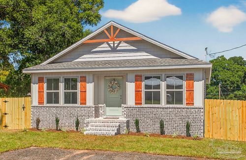 5714 Pine Dr, Milton, FL, 32583-1671 | Card Image