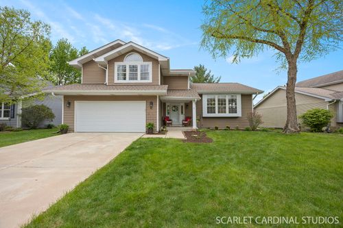 91 Forestview Ln, Aurora, IL, 60502-6950 | Card Image