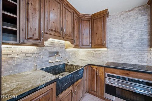 h303-1061 W Beaver Creek Blvd, Avon, CO, 81620-7459 | Card Image