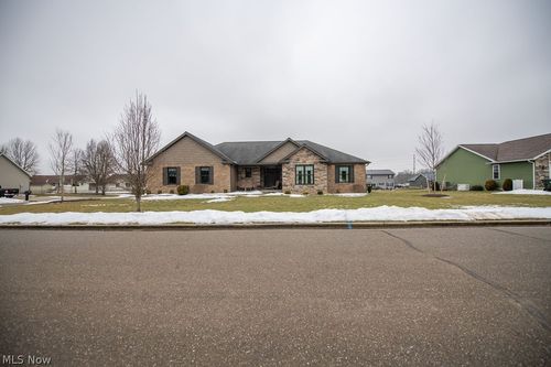 3912 Clay Ct Se, Dennison, OH, 44621-9312 | Card Image