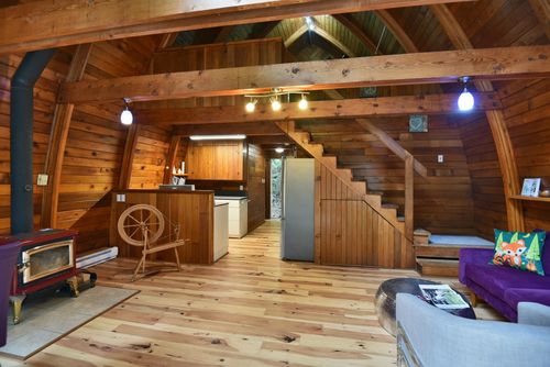 5569 Sans Souci Rd, Halfmoon Bay, BC, V7Z1B6 | Card Image