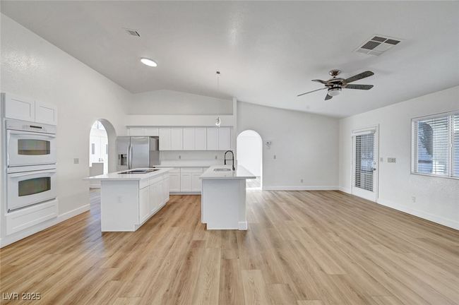 2221 Loggerhead Rd, House other with 3 bedrooms, 3 bathrooms and null parking in Las Vegas NV | Image 18