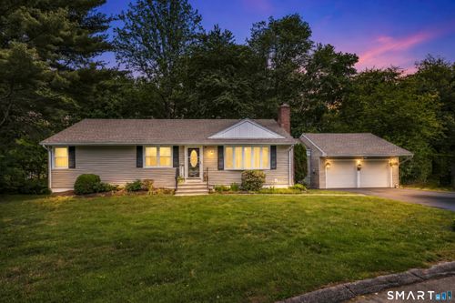 64 Tait Rd, Trumbull, CT, 06611-3844 | Card Image