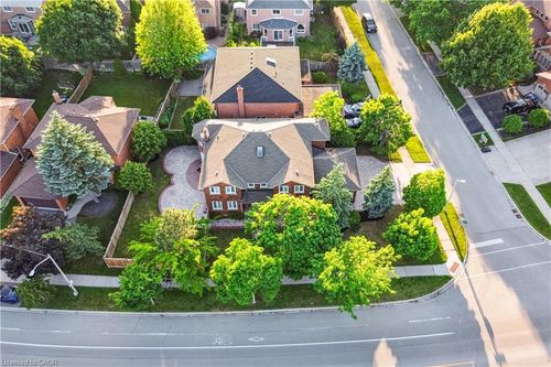 2814 Guilford Cres, Oakville, ON, L6J6Z5 | Card Image