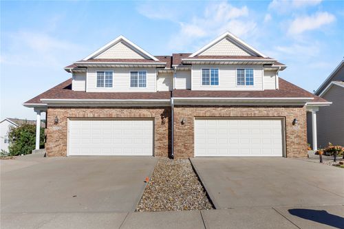 1552 Cook Cir, North Liberty, IA, 52317 | Card Image