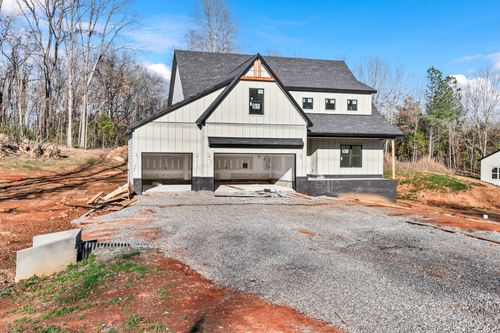 1717 Powell Rd, Clarksville, TN, 37043-2724 | Card Image