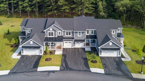 27-27 Lily Pond Ln, Lexington, MA, 02420-2611 | Card Image