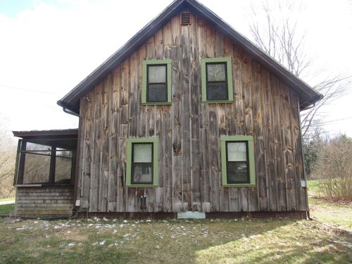 701 Bluff Rd, Newport, VT, 05855-9547 | Card Image