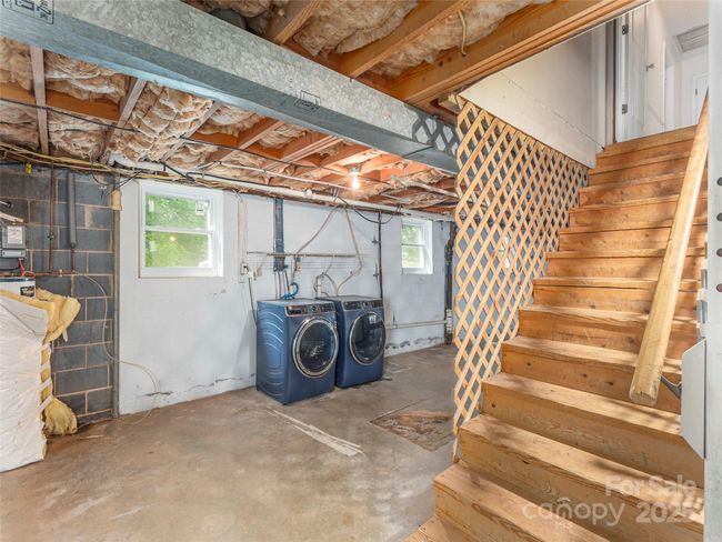 151 Ingram Loop, House other with 3 bedrooms, 2 bathrooms and null parking in Clyde NC | Image 21
