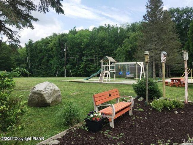 131 Sheridan Rd, House other with 4 bedrooms, 3 bathrooms and null parking in Hawley PA | Image 13