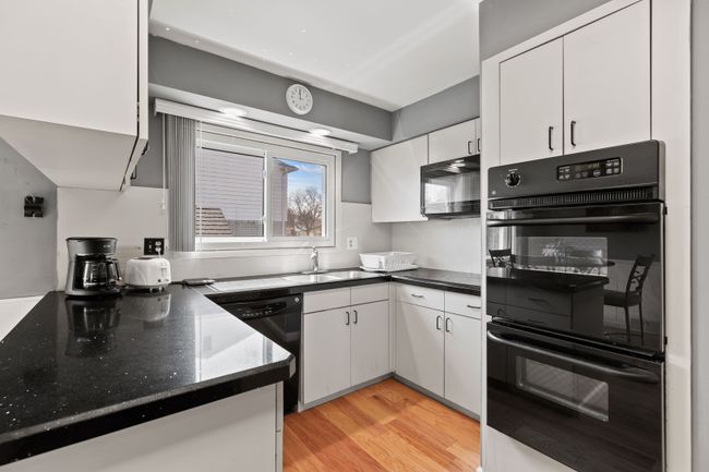 KITCHEN | Image 8