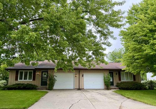 1002 E Northwood Drive, APPLETON, WI, 54911 | Card Image