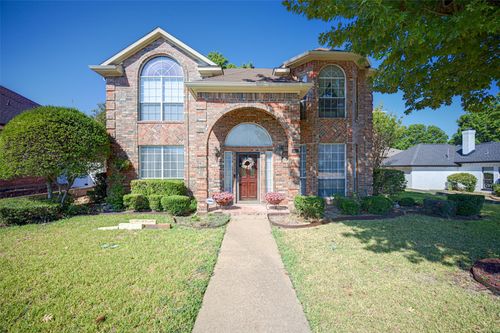 105 Boulder Creek Dr, Desoto, TX, 75115-5323 | Card Image