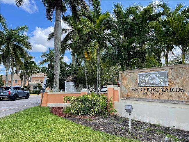 APT-206J - 6900 Sw 39 Th St, Condo with 2 bedrooms, 2 bathrooms and null parking in Davie FL | Image 30