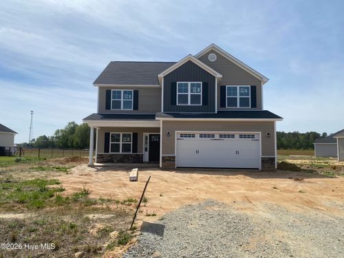 204 Talton Estates Dr, Pikeville, NC, 27863-7002 | Card Image