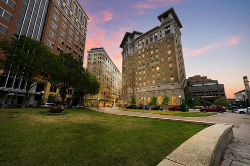 unit-1009-350 Saint Peter St, Saint Paul, MN, 55102-1519 | Card Image