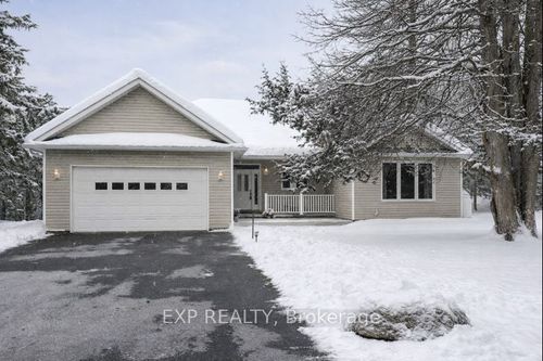 4739 County Rd 9, Napanee, ON, K7R3K8 | Card Image
