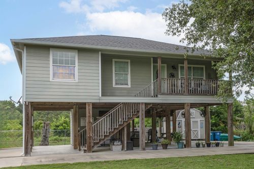 2315 Granger Dr, Bridge City, TX, 77611-2820 | Card Image