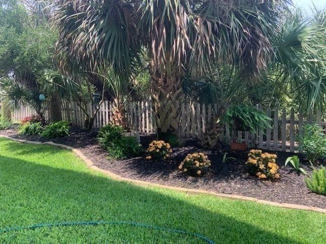 4111 Isla Del Sol, House other with 3 bedrooms, 2 bathrooms and 1 parking in Galveston TX | Image 26
