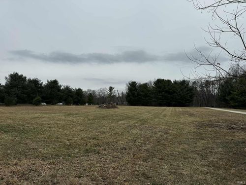 4268 E Farr Rd, Bloomington, IN, 47408-9716 | Card Image