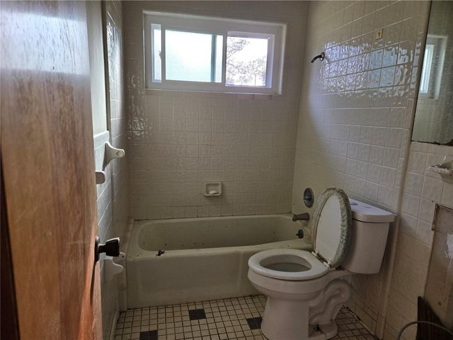 18875 Nw 230 Th St, House other with 3 bedrooms, 2 bathrooms and null parking in HIGH SPRINGS FL | Image 25
