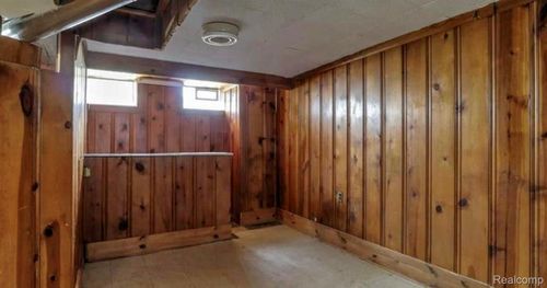 18988 Prest St, Detroit, MI, 48235-2852 | Card Image