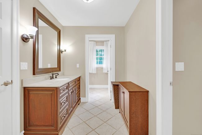 19 Maplecrest Dr, House other with 4 bedrooms, 3 bathrooms and null parking in Danbury CT | Image 20
