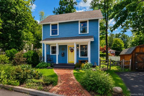 9 Willow Ave, Nyack, NY, 10960-3506 | Card Image