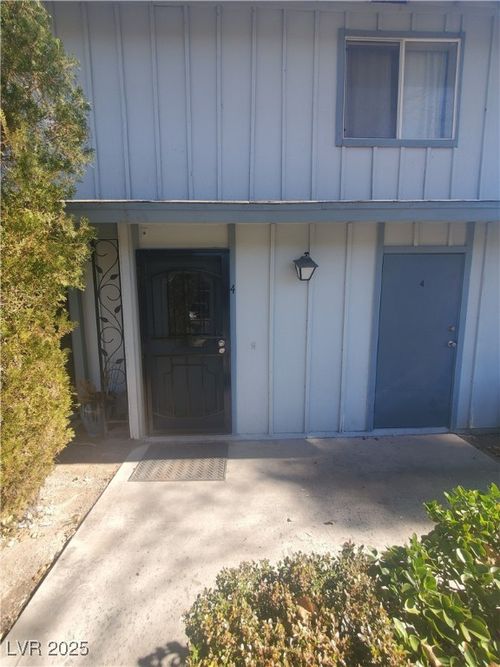 unit-4-1441 Dorothy Ave, Las Vegas, NV, 89119-6430 | Card Image