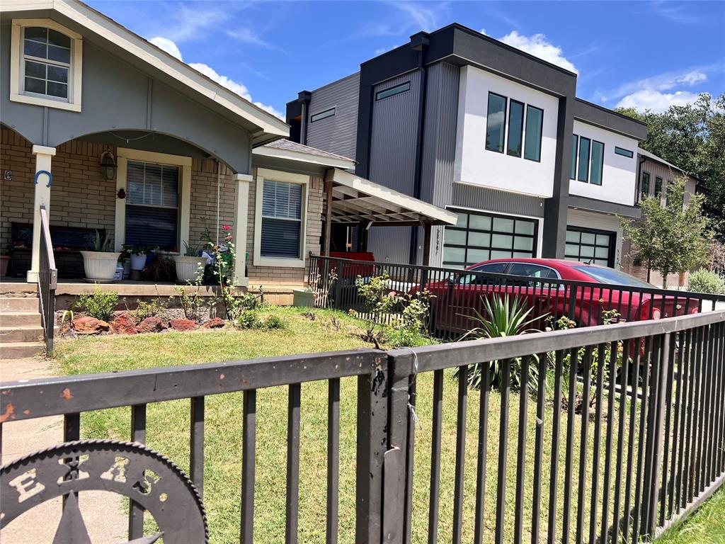 Lahoma St, Dallas, TX 75235