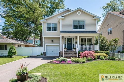 22 Kentnor St, Metuchen, NJ, 08840-2205 | Card Image