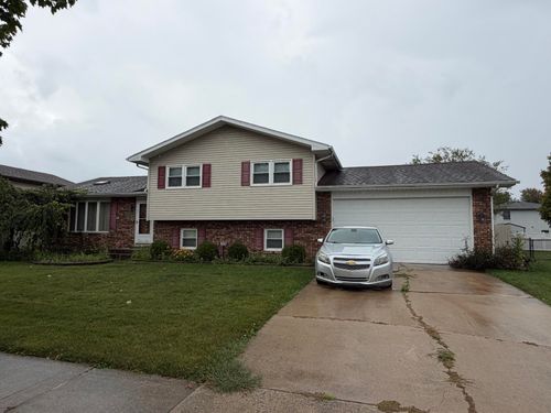 1325 W 75th Pl, Merrillville, IN, 46410 | Card Image