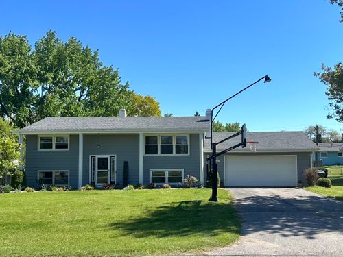 1442 Fruitwood Dr, Saint Joseph, MI, 49085-9529 | Card Image