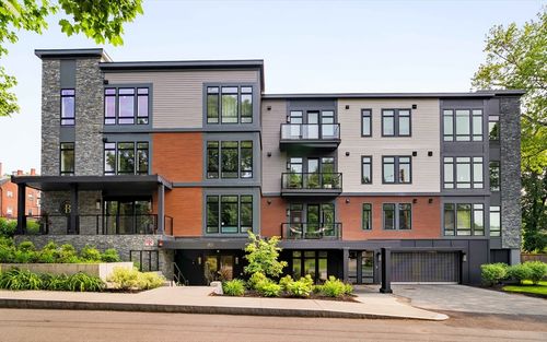 unit-203-20 Kinmonth Rd, Waban, MA, 02468-1545 | Card Image