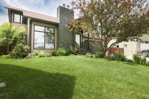122 10 Avenue Ne, Sundre, AB, T0M1X0 | Card Image