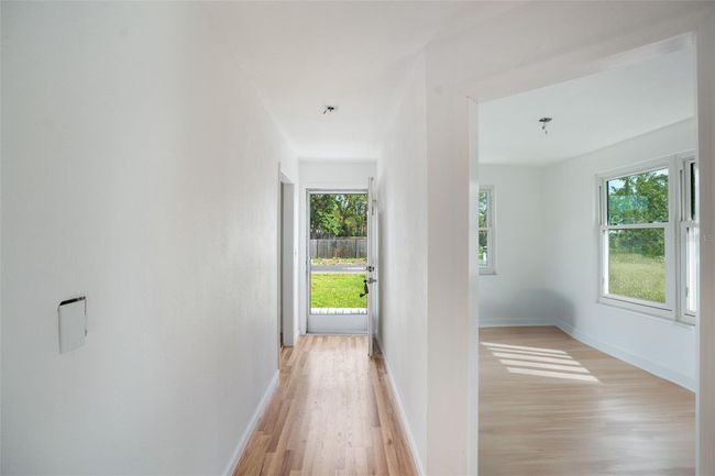 208 36 Th St W, House other with 4 bedrooms, 1 bathrooms and null parking in Bradenton FL | Image 5