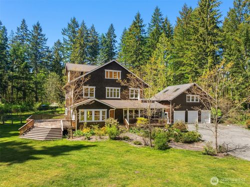 18305 121st Ave Sw, Vashon, WA, 98070-4711 | Card Image