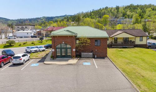 1994 Lumber Ave, Wheeling, WV, 26003-5371 | Card Image