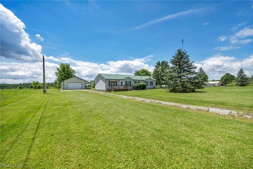 461 Us Highway 224, Sullivan, OH, 44880-9736 | Card Image