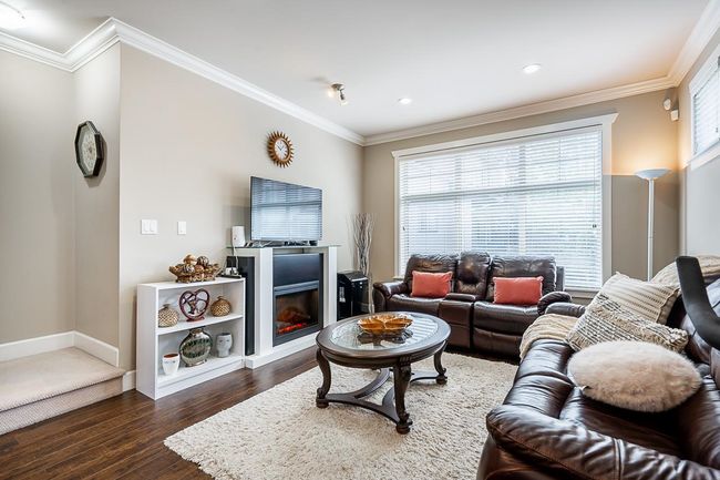 54 - 12036 66 Avenue, Townhouse with 3 bedrooms, 2 bathrooms and 2 parking in Surrey BC | Image 9