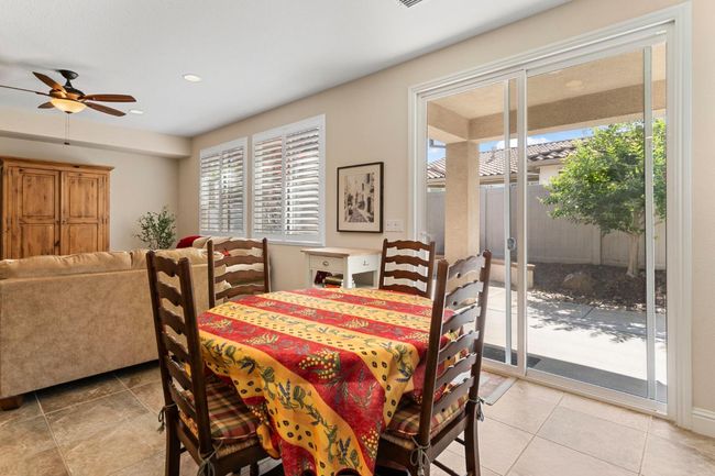 2476 Chimney Point Ln, House other with 2 bedrooms, 2 bathrooms and null parking in Manteca CA | Image 20