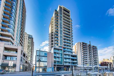 405 - 1486 Bathurst St, Condo with 2 bedrooms, 2 bathrooms and 1 parking in York ON | Image 2