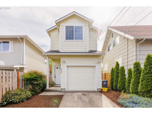 8820 N Fiske Ave, Portland, OR, 97203-3537 | Card Image