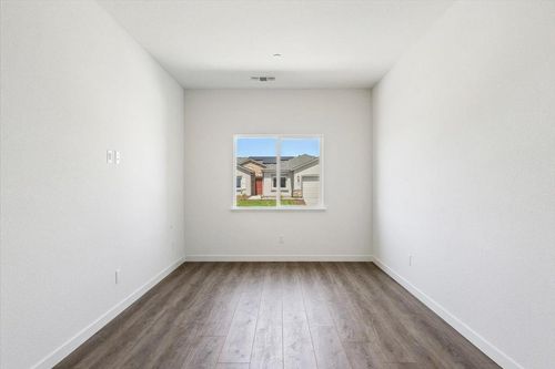 335 Piper Ln, Colusa, CA, 95932-0010 | Card Image