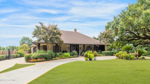 301 Beverly Dr, Lafayette, LA, 70503-3109 | Card Image