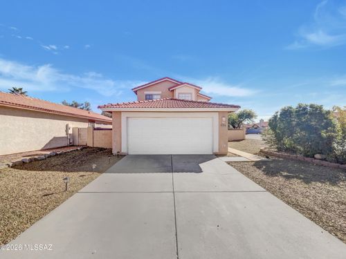 9500 N Albatross Dr, Tucson, AZ, 85742-5120 | Card Image