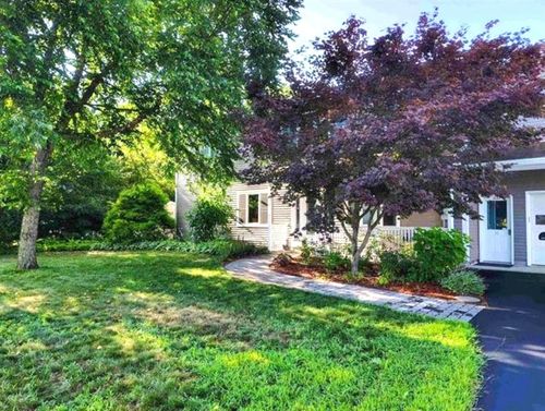 11 Bracket Cir, Charlestown, NH, 03603-4668 | Card Image