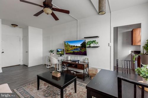 apt-110-1121 Arlington Blvd, ARLINGTON, VA, 22209-3208 | Card Image