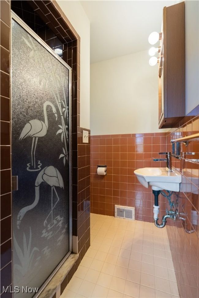 491 Parkside Dr, House other with 3 bedrooms, 2 bathrooms and null parking in Akron OH | Image 7