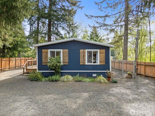 52 W Hamma Hamma Dr, Elma, WA, 98541-9290 | Card Image